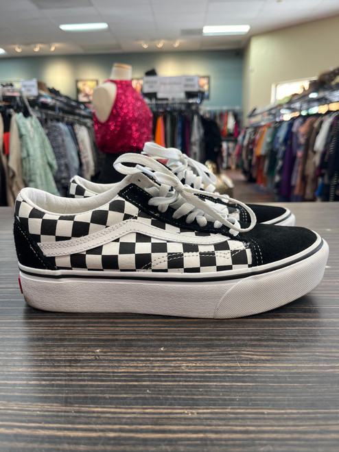 Vist Large View of Product Image Which is Used Vans Casual Shoes 8