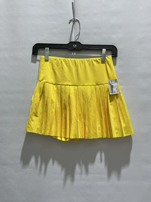 Vist Large View of Product Image Which is Used Shein Shorts 4-27
