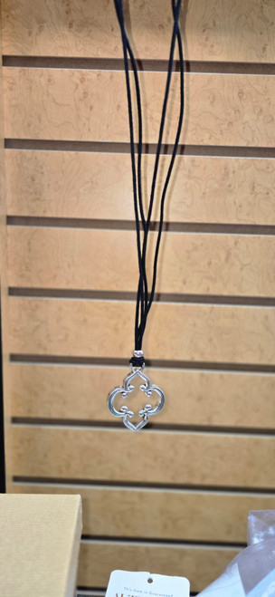 Vist Large View of Product Image Which is Used Brighton Necklace