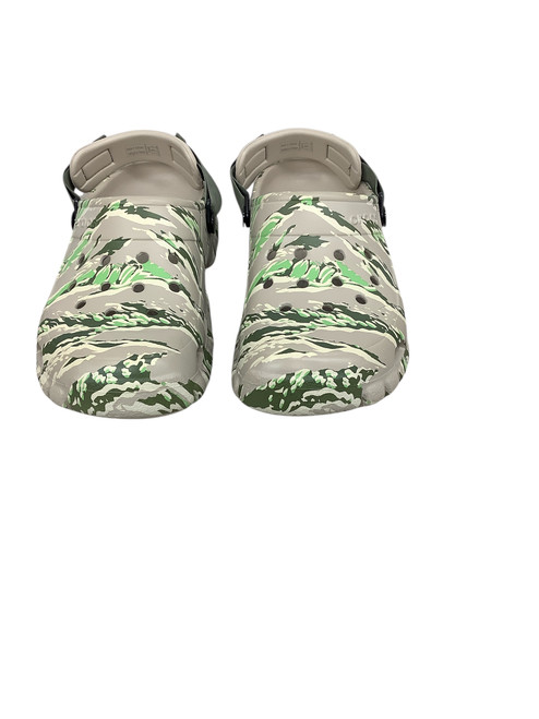 Vist Large View of Product Image Which is Used Crocs Clogs 8