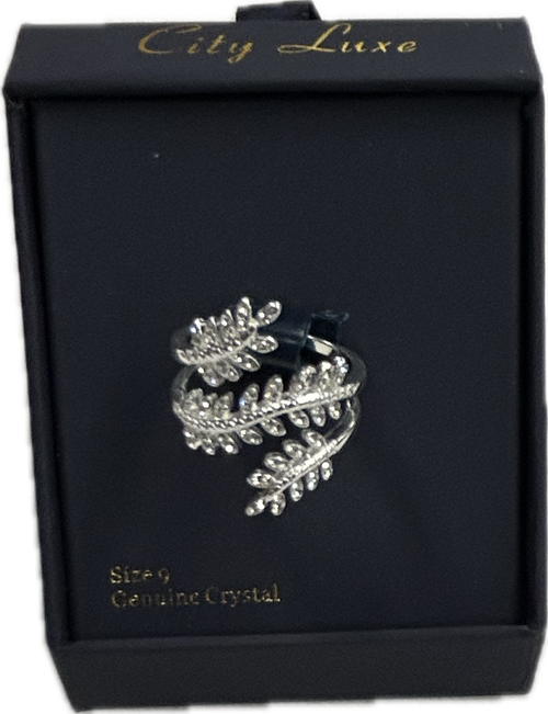 Vist Large View of Product Image Which is Used Unbranded Ring