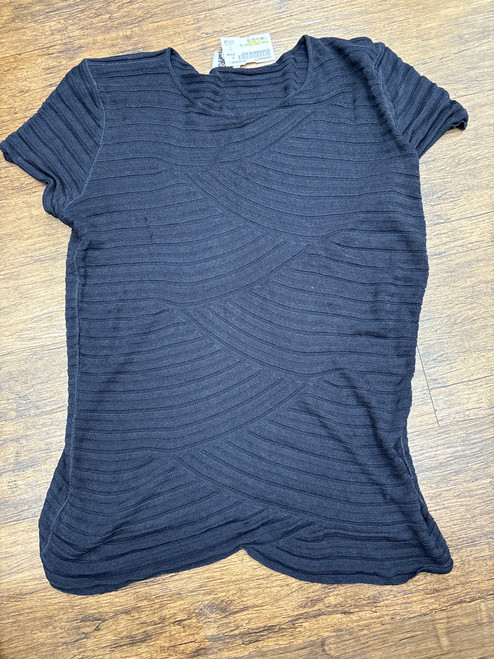 Vist Large View of Product Image Which is Used Armani Short Sleeve Top L-12/14