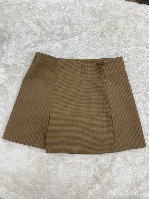 Vist Large View of Product Image Which is Used Zara Shorts 8-29