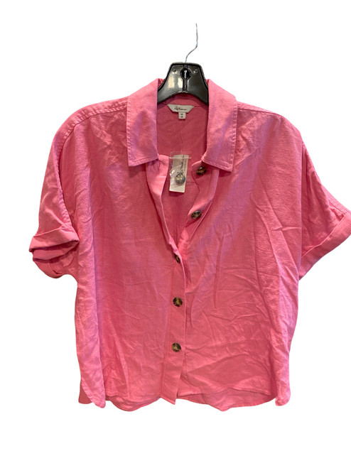 Vist Large View of Product Image Which is Used Reitmans Short Sleeve Top M-8/10