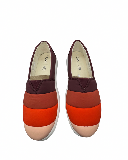 Vist Large View of Product Image Which is Used Toms Casual Shoes 9.5