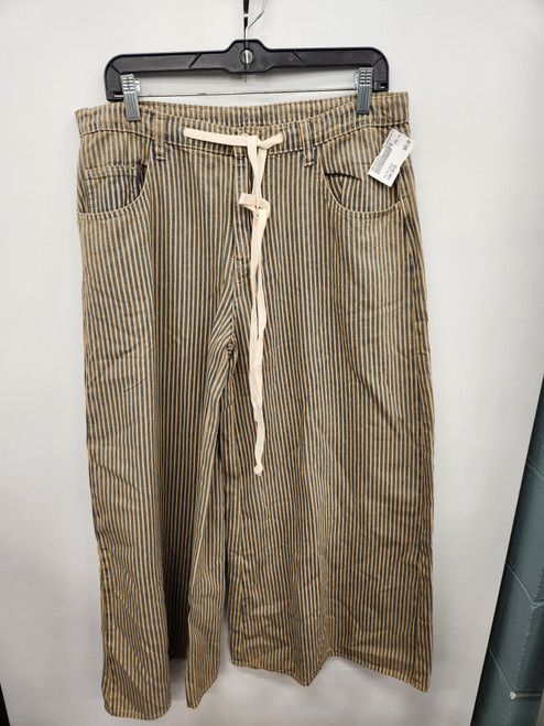 Vist Large View of Product Image Which is Used Unbranded Denim 12-31