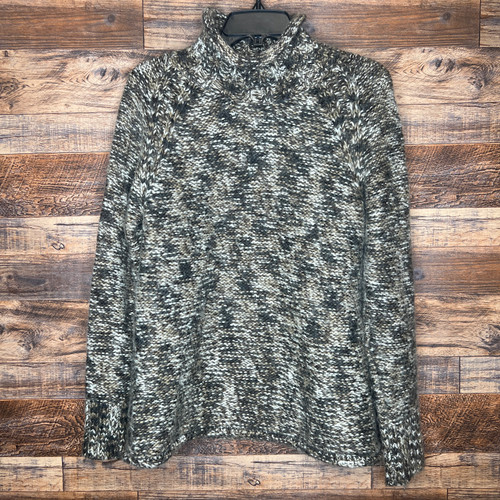 Vist Large View of Product Image Which is Used Columbia Lightweight Sweater L-12/14