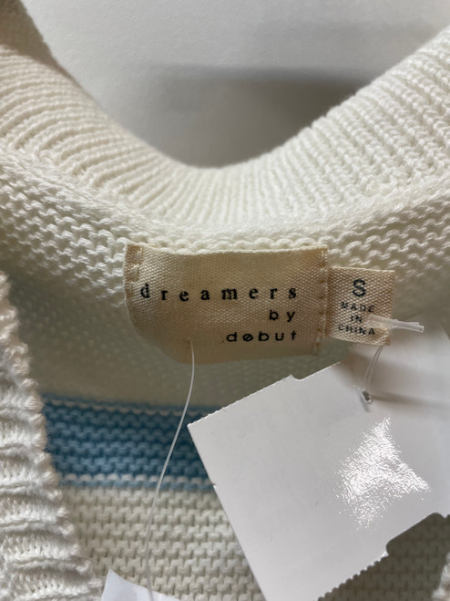 Vist Large View of Product Image Which is Used Debut Short Sleeve Sweater S-4/6