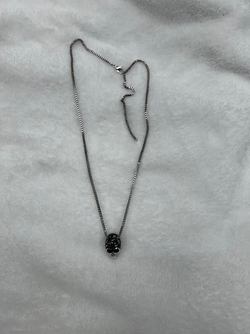 Vist Large View of Product Image Which is Used Swarovski Necklace