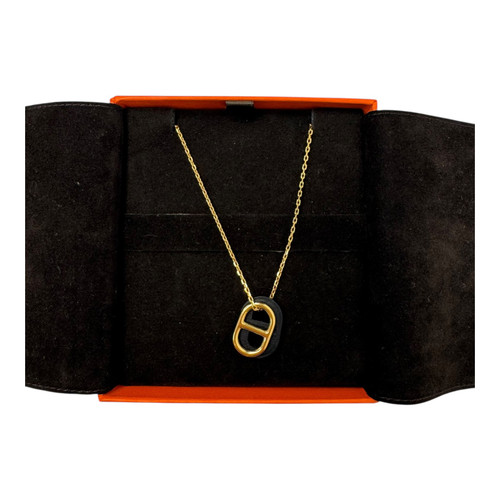 Vist Large View of Product Image Which is Used Hermes Leather O’Maillon Pendant Necklace