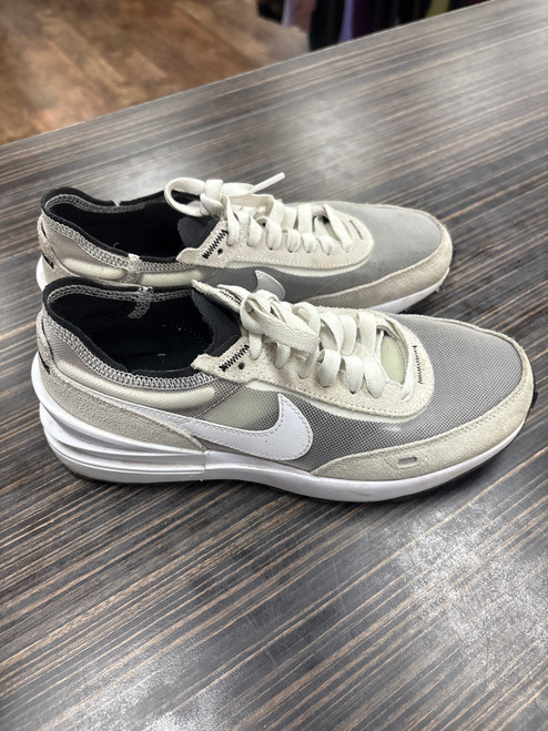 Vist Large View of Product Image Which is Used Nike Casual Shoes 7