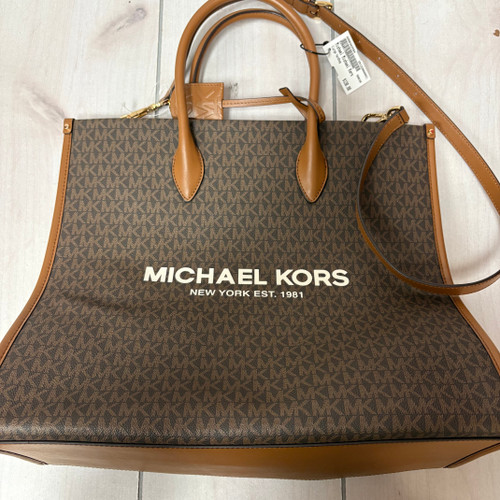 Vist Large View of Product Image Which is Used Michael Michael Kors Xlarge Handbag