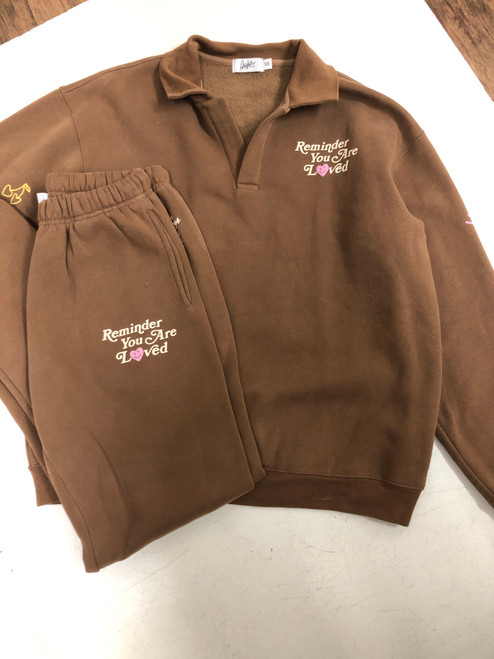 Vist Large View of Product Image Which is Used Mayfair 2 pc