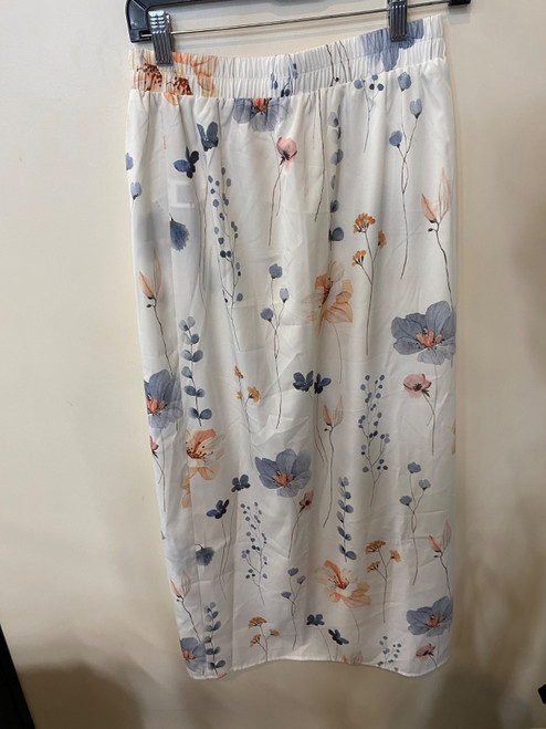 Vist Large View of Product Image Which is Used Shein Long Skirt 6-28