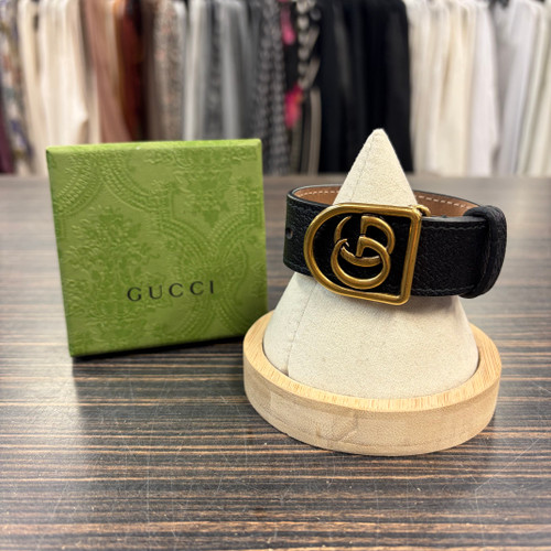 Vist Large View of Product Image Which is Used Gucci Bracelet