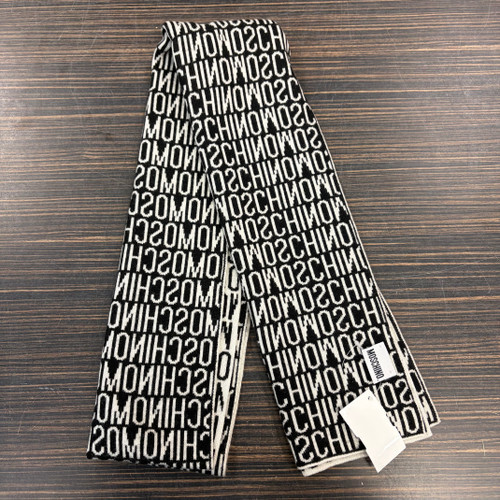 Vist Large View of Product Image Which is Used Moschino Lightweight Scarf