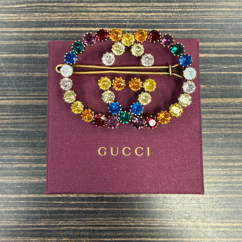 Vist Large View of Product Image Which is Used Gucci Hair Clip