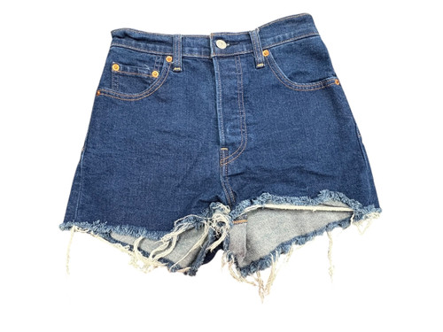 Vist Large View of Product Image Which is Used Levi's Shorts 2-26