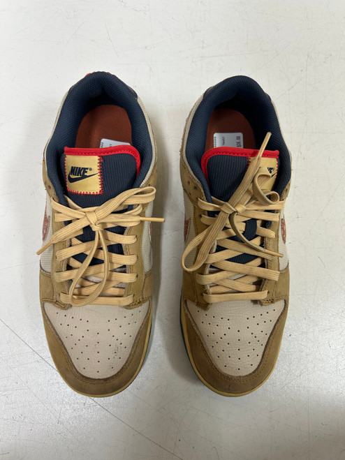 Vist Large View of Product Image Which is Used Nike Mens Athletic Shoes 10.5