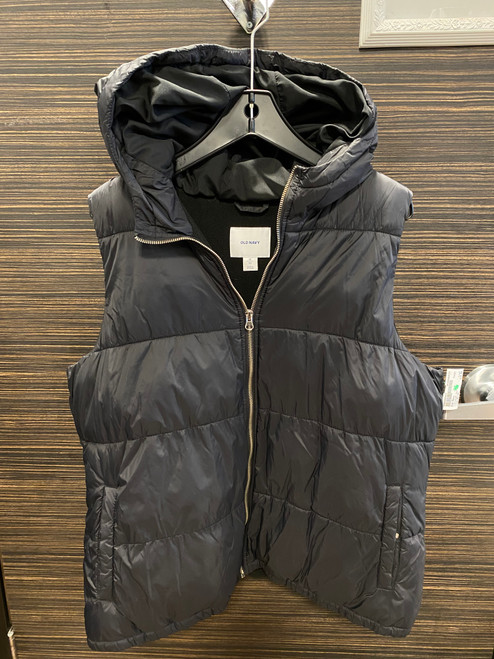 Vist Large View of Product Image Which is Used Old Navy Lightweight Vest XL-16