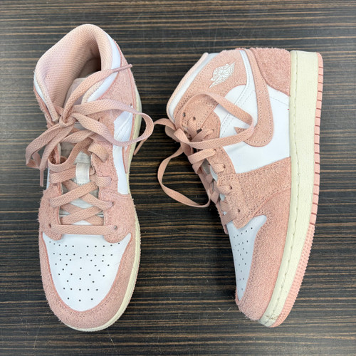 Vist Large View of Product Image Which is Used Jordan Casual Shoes 7.5