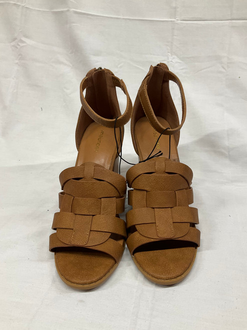 Vist Large View of Product Image Which is Used Maurices High Heels 8