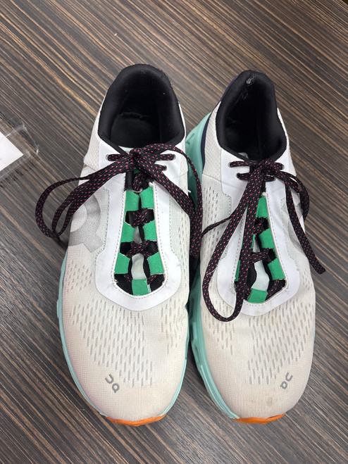 Vist Large View of Product Image Which is Used On Cloud Performance Shoes 9