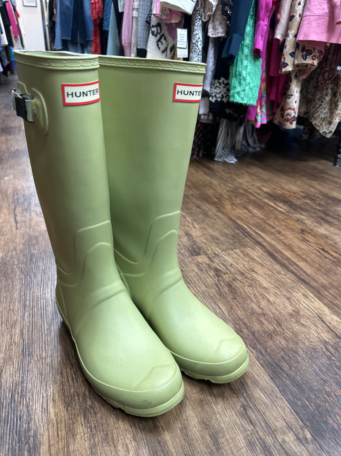 Vist Large View of Product Image Which is Used Hunter Rain Boots 8