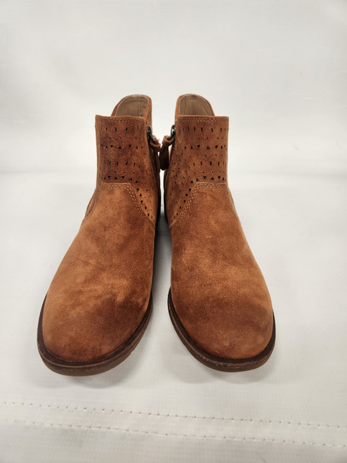 Vist Large View of Product Image Which is Used Sofft Ankle Boots 10