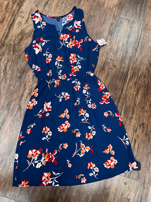 Vist Large View of Product Image Which is Used 41 Hawthorn Short Dress B S-4/6