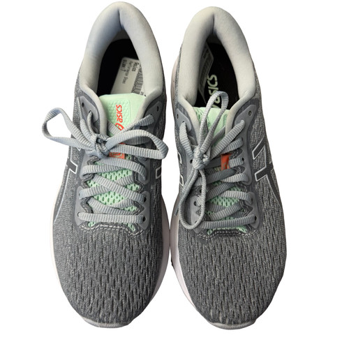 Vist Large View of Product Image Which is Used Asics Performance Shoes 7