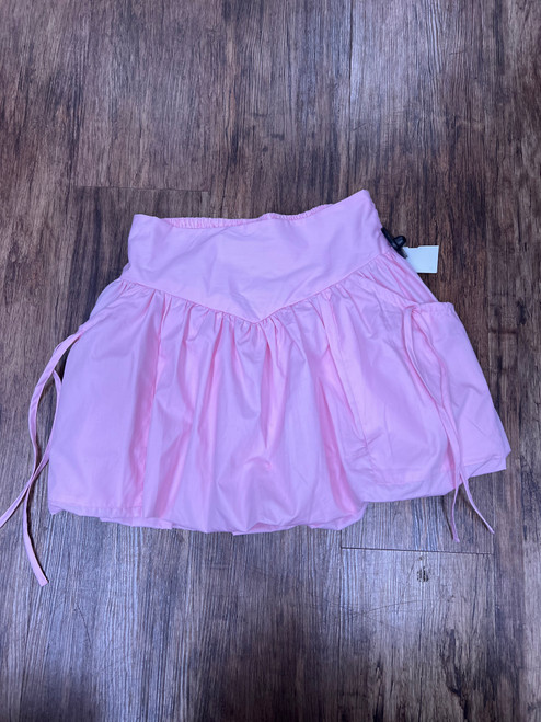 Vist Large View of Product Image Which is Used Main Strip Shorts 4-27