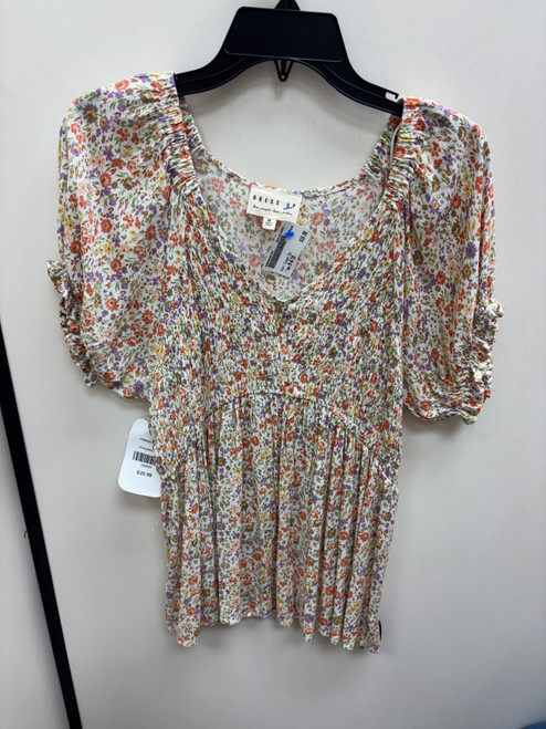 Vist Large View of Product Image Which is Used Unbranded Short Sleeve Top M-8/10