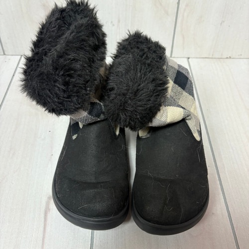 Vist Large View of Product Image Which is Used Ugg Australia Ankle Boots 8