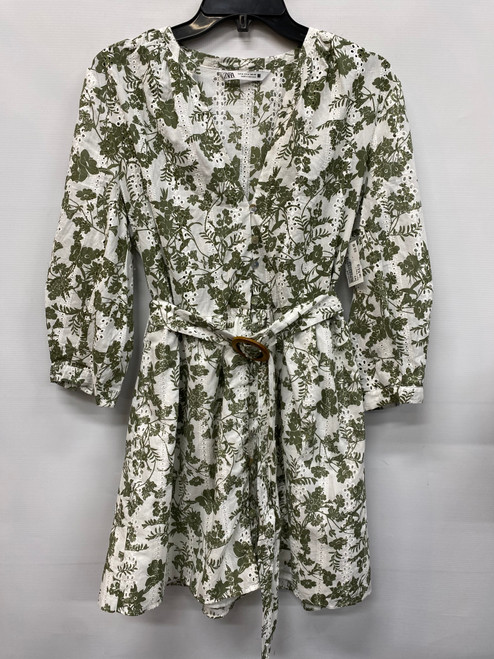 Vist Large View of Product Image Which is Used Zara Short Dress F M-8/10