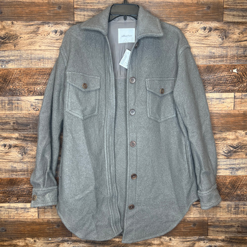 Vist Large View of Product Image Which is Used Wilfred Long Light Jacket S-4/6