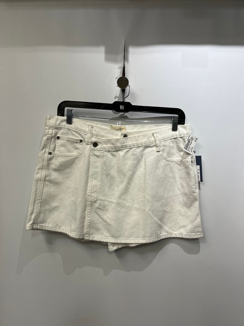 Vist Large View of Product Image Which is Used Universal Threads Short Skirt 14-32