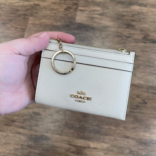 Vist Large View of Product Image Which is Used Coach Leather Wallet