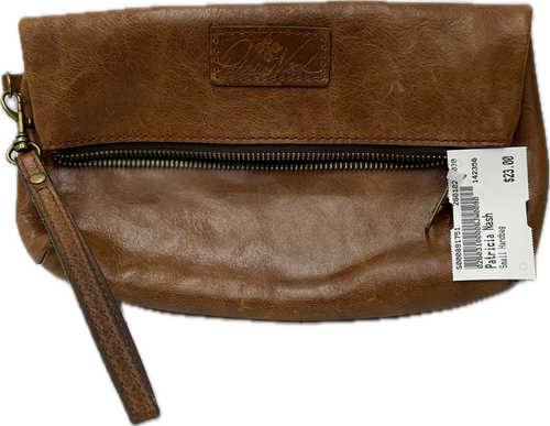 Vist Large View of Product Image Which is Used Patricia Nash Small Handbag