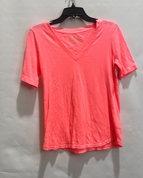 Vist Large View of Product Image Which is Used Lilly Pulitzer T-Shirt S-4/6