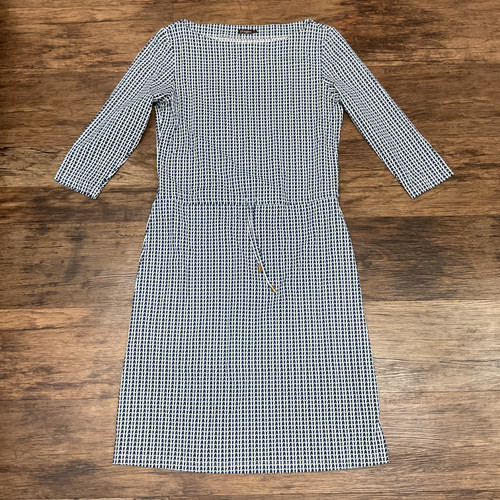 Vist Large View of Product Image Which is Used J. Mclaughlin Short Dress B S-4/6