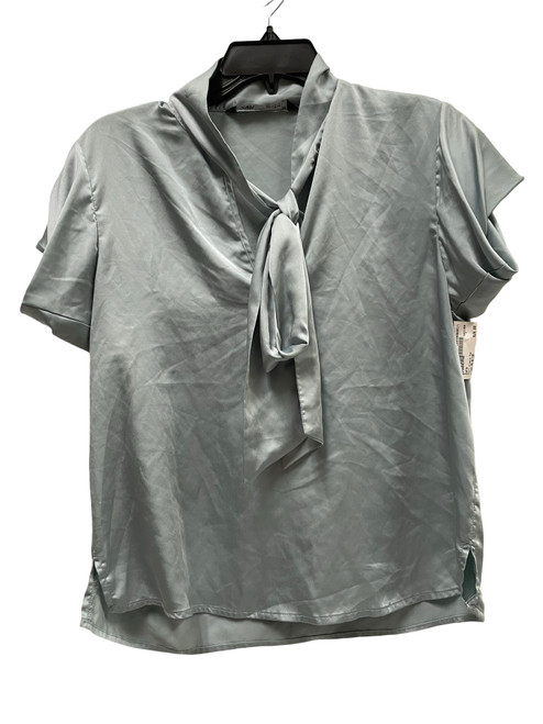 Vist Large View of Product Image Which is Used Zara Short Sleeve Top M-8/10