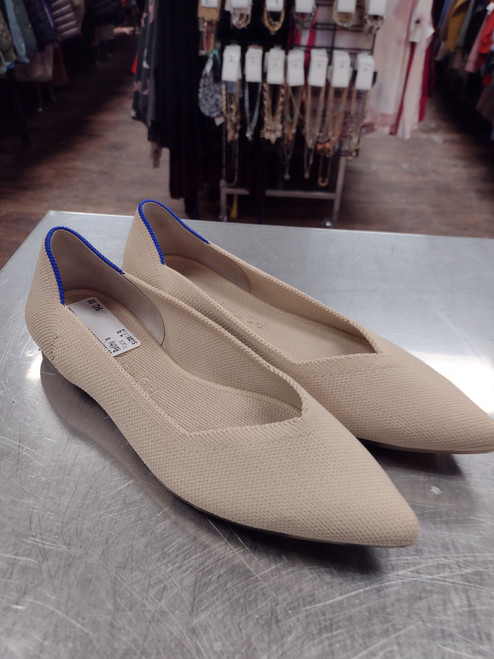 Vist Large View of Product Image Which is Used Rothy's Flats 7.5