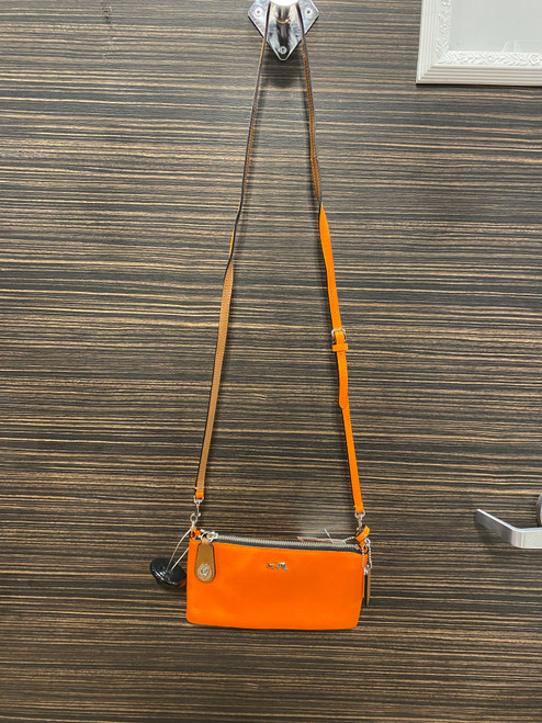 Vist Large View of Product Image Which is Used Unbranded Small Leather Handbag