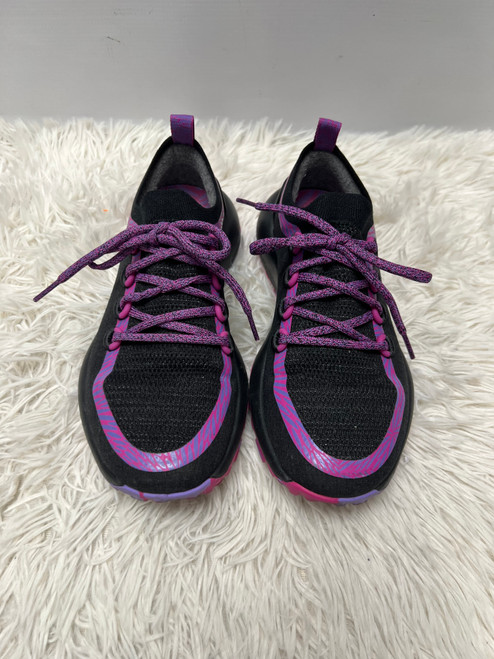 Vist Large View of Product Image Which is Used All Birds Performance Shoes 8