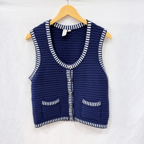 Vist Large View of Product Image Which is Used Joie Lightweight Sweater M-8/10