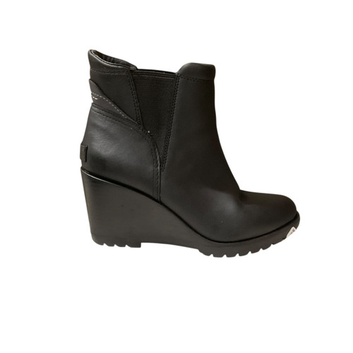 Vist Large View of Product Image Which is Used Sorel Ankle Boots 6.5