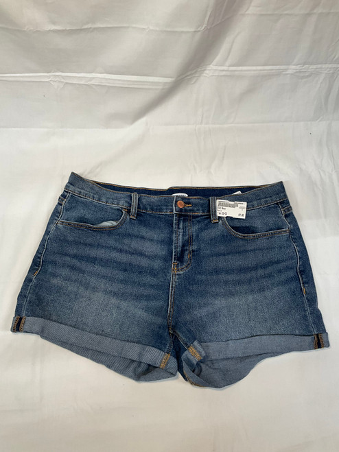 Vist Large View of Product Image Which is Used Old Navy Shorts 12-31