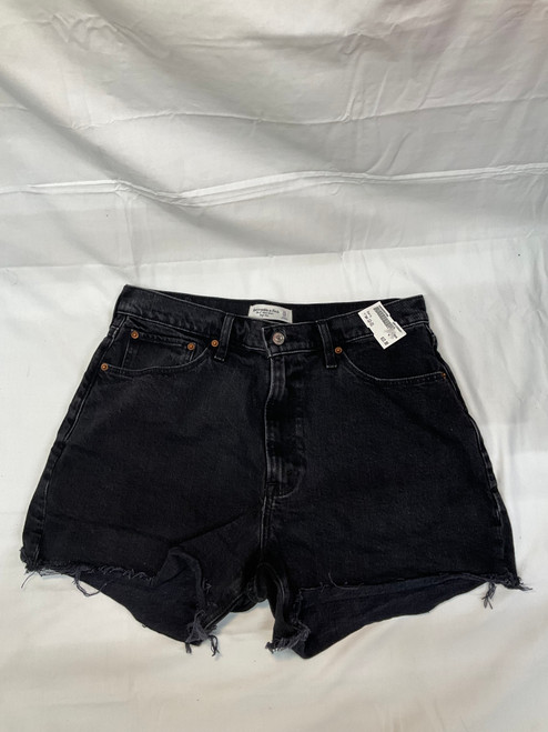 Vist Large View of Product Image Which is Used Abercrombie & Fitch Shorts 12-31