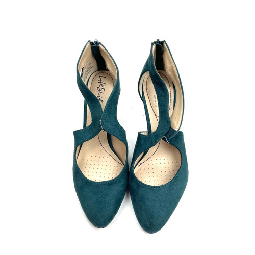 Vist Large View of Product Image Which is Used Life Style Low Heels 7